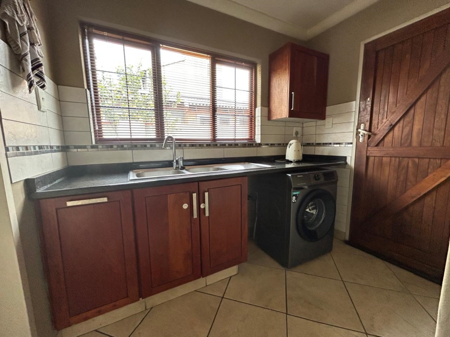 3 Bedroom Property for Sale in Waterval East North West